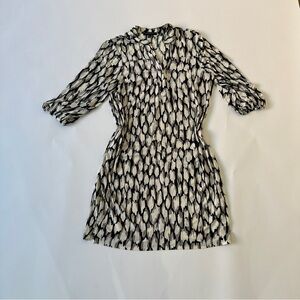 Banana Republic Black and White Long Sleeve Dress